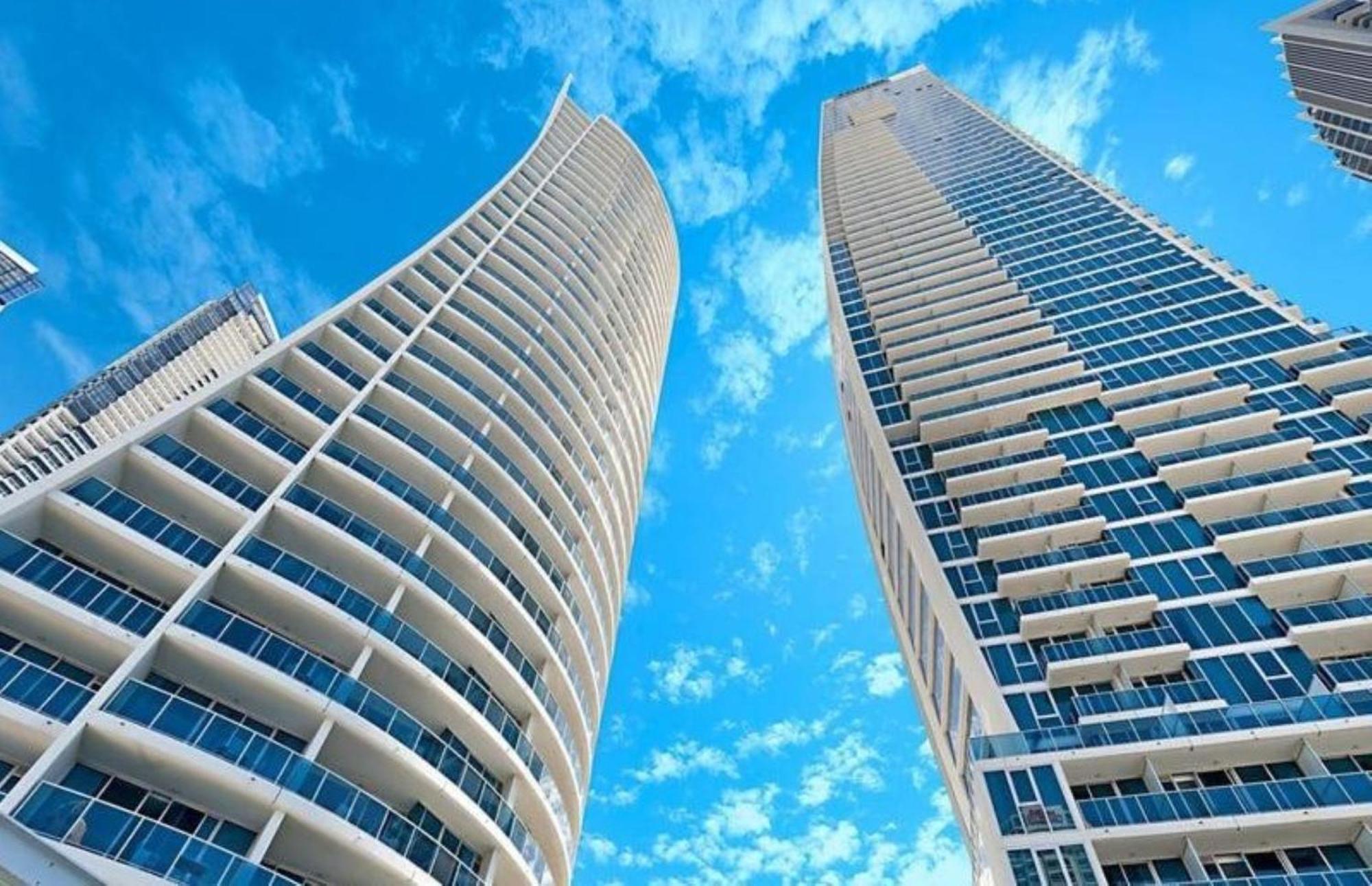 H-Residences Private Apartments - Hosted By Coastal Letting Голд-Кост Екстер'єр фото